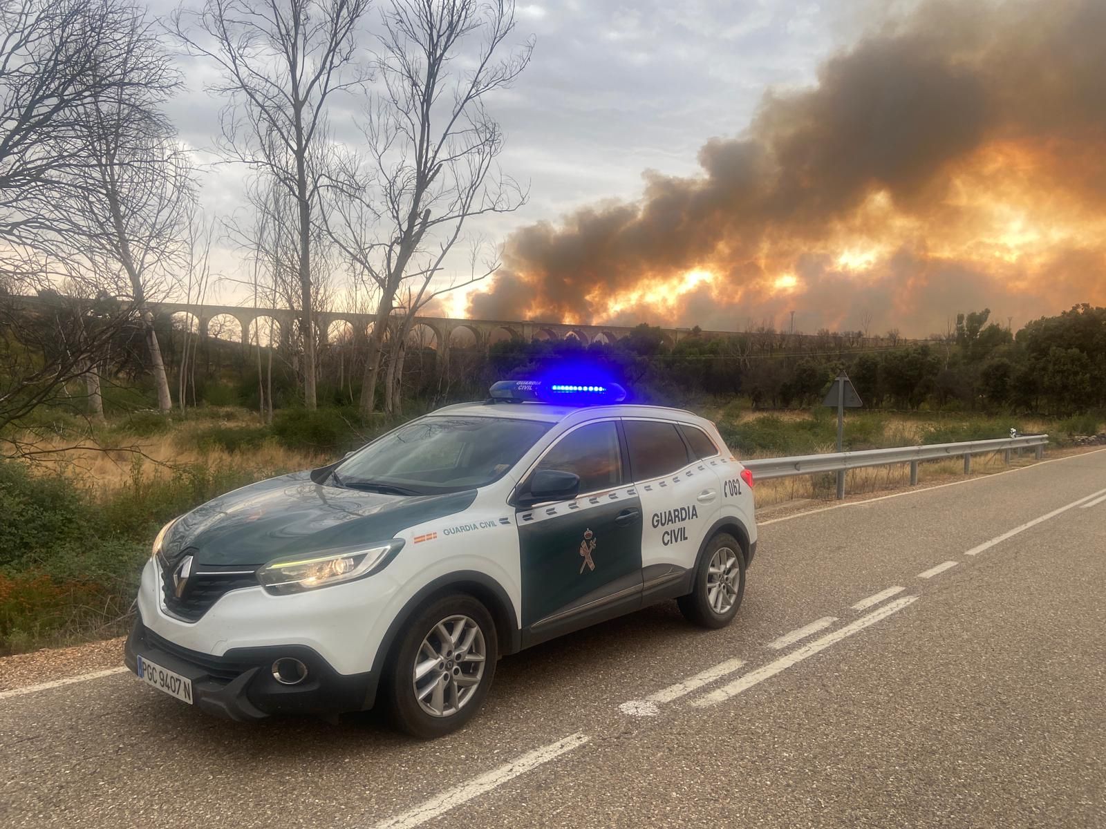 La Guardia Civil en las carreteras de Zamora ante los incendios de Molezuelas y Puercas