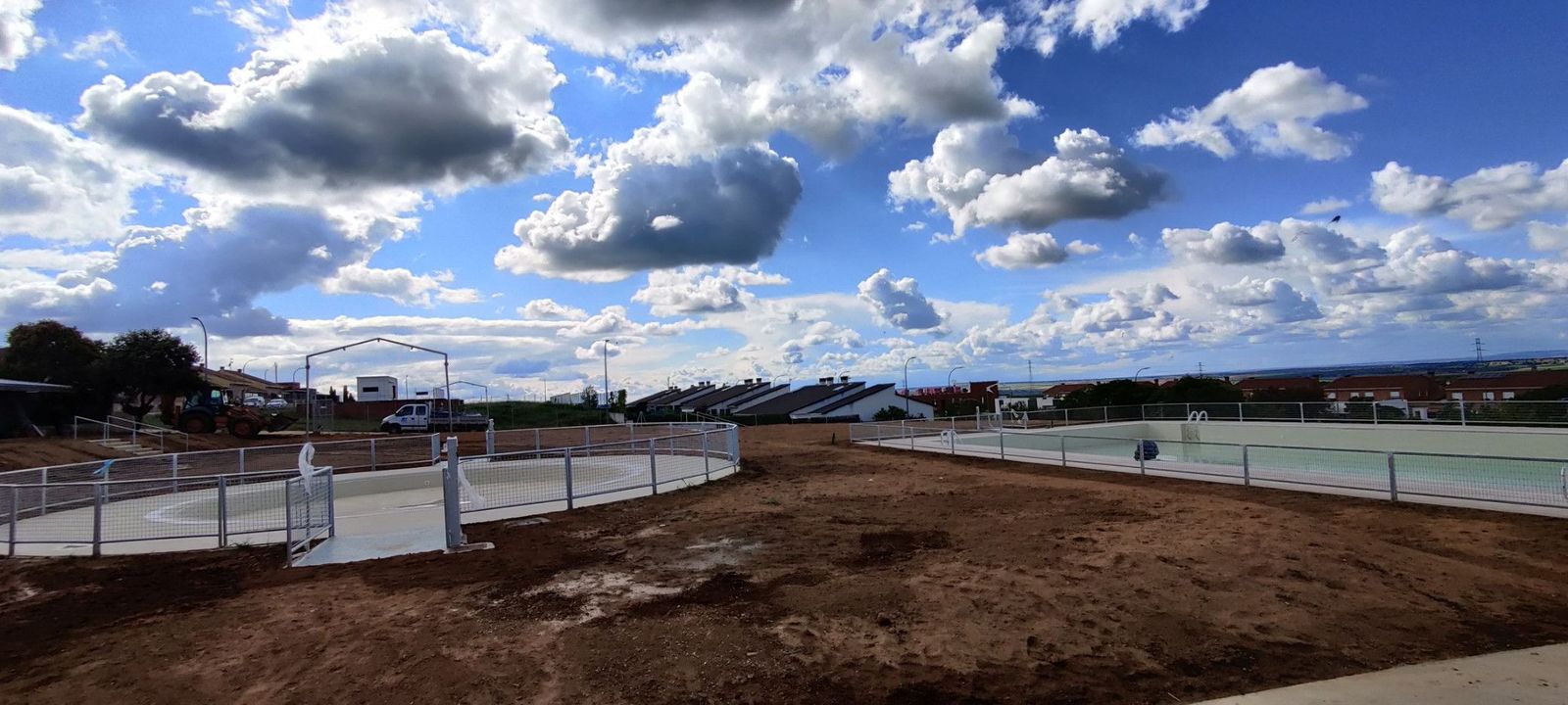 Carrascal de Barregas contrata a tres personas para las piscinas de verano