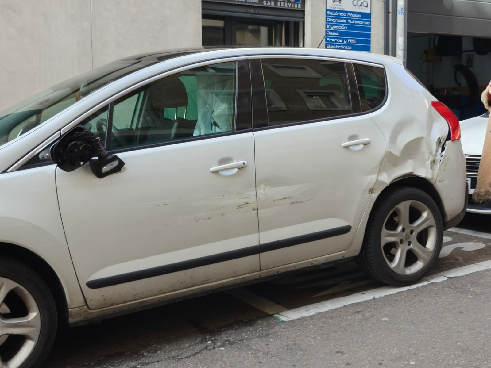 Colisión en Wences Moreno