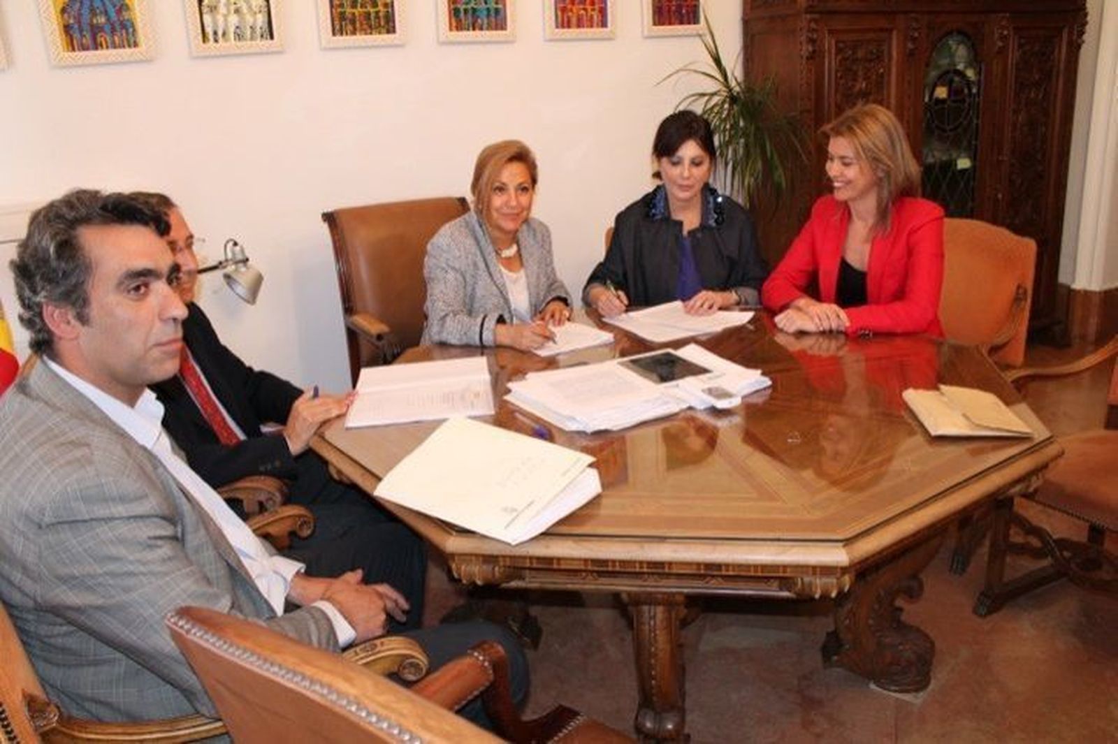 El Ayuntamiento formaliza con Segipsa el alquiler del antiguo edificio del Banco de España