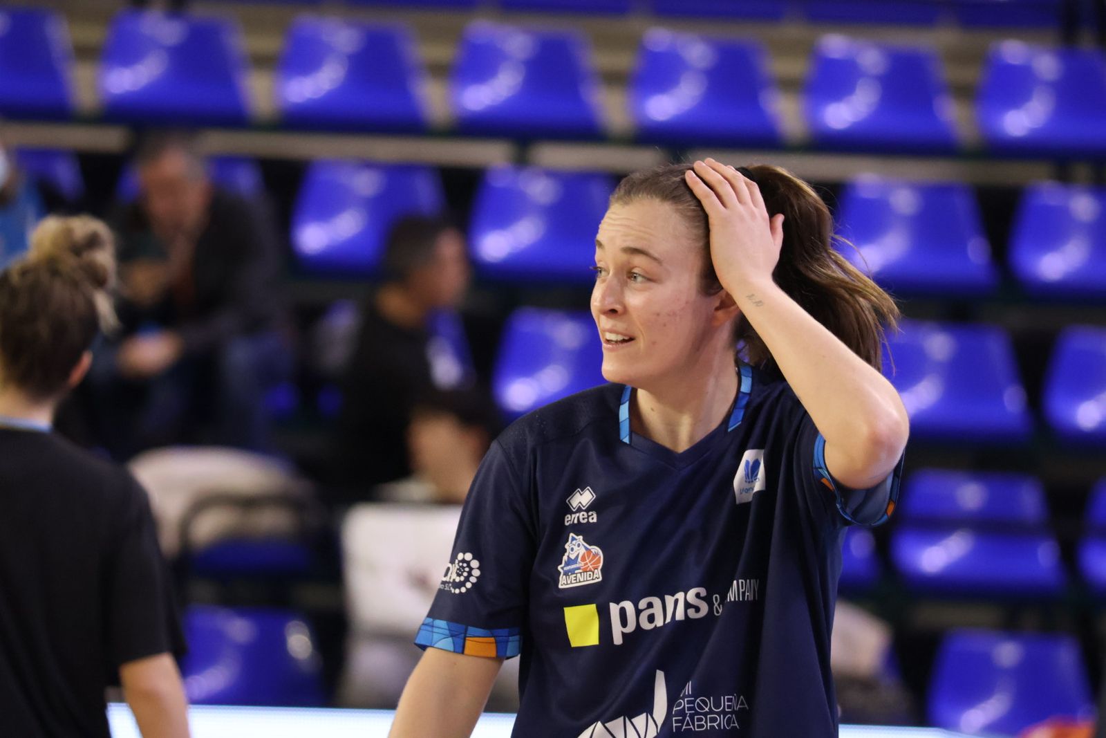 Perfumerías Avenida – Estudiantes