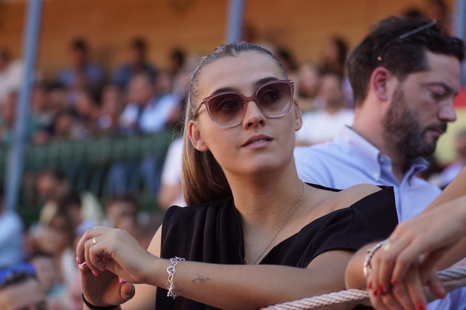 Así ha vivido la afición de La Glorieta el primer cartel de figuras de la feria: imágenes del ambiente en los tendidos y en el patio de cuadrillas
