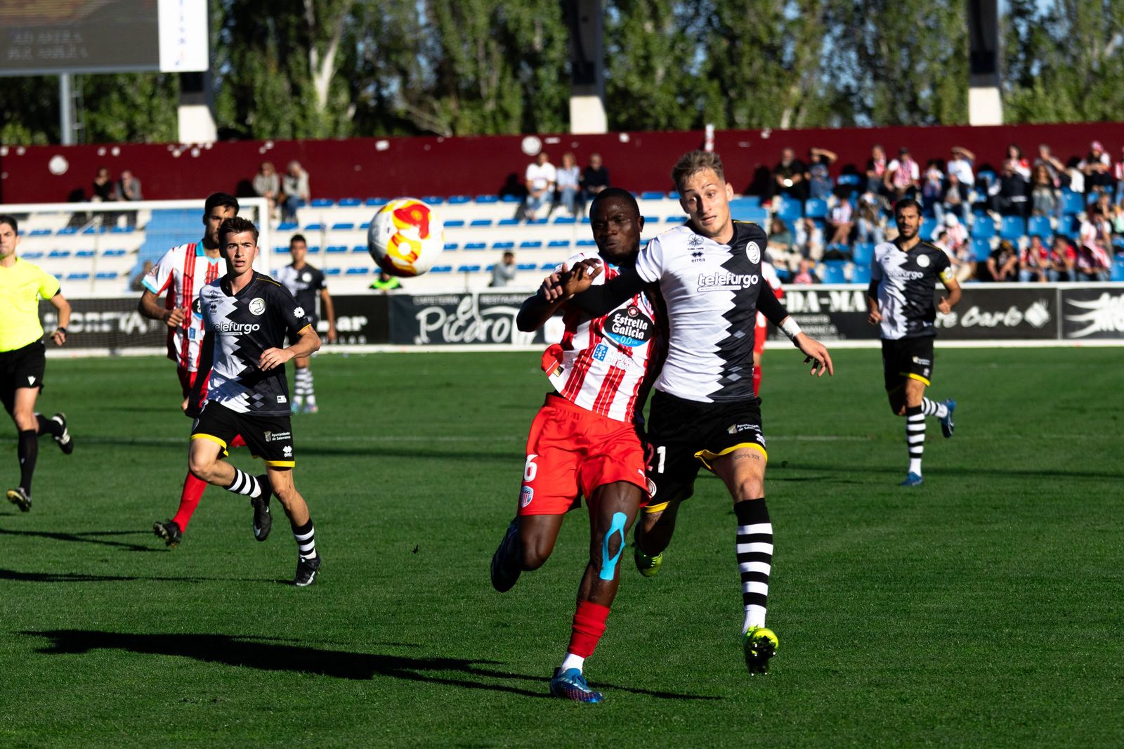 Unionistas - Lugo. Estadio Reina Sofía