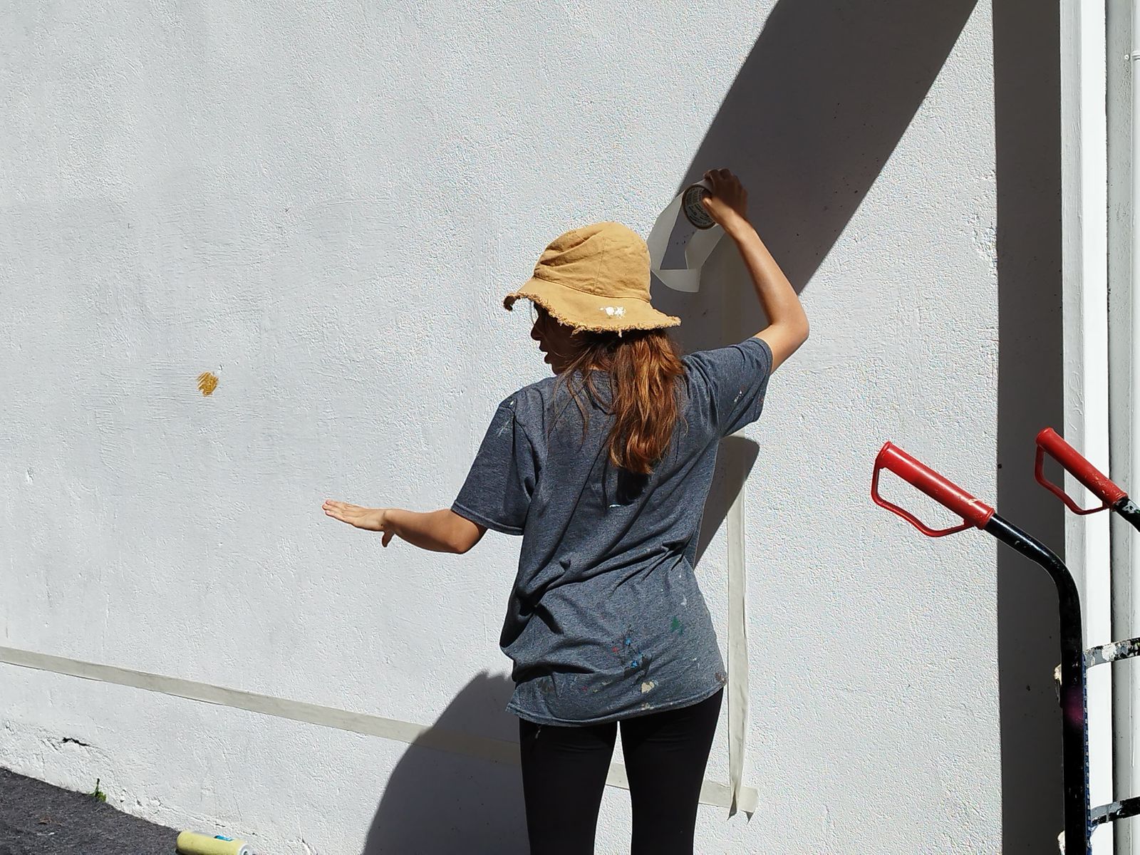 Elisa Capdevila, artista internacional invitada en la XIV edición de la Galería Urbana Barrio del Oeste (1)