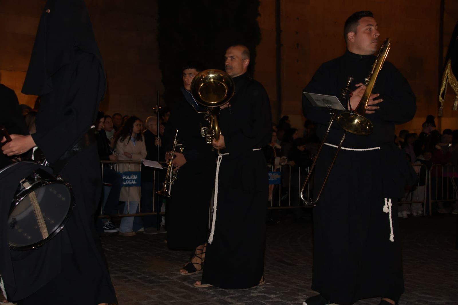 whatsapp-image-2023-04-04-at-21-49-50