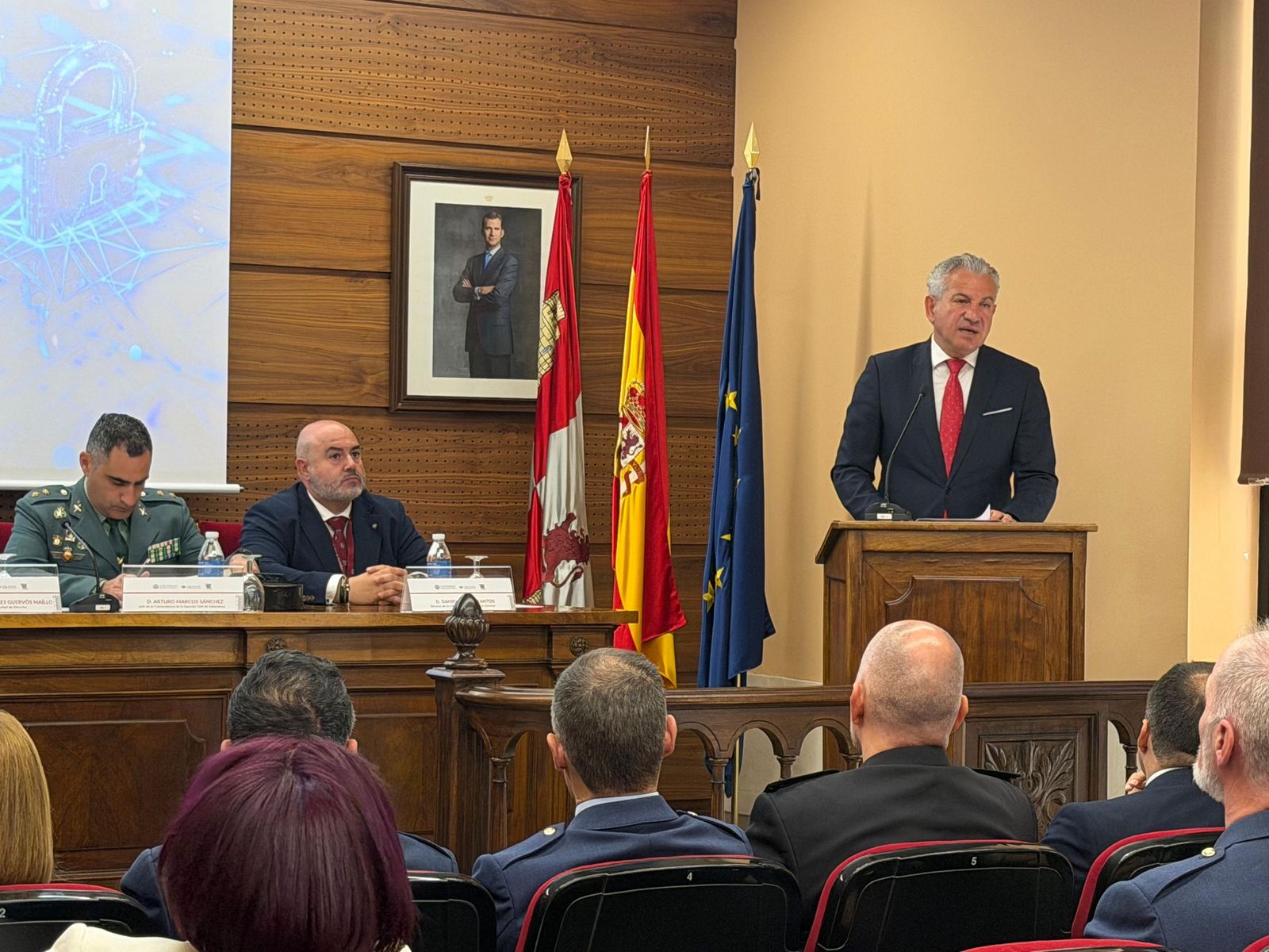 Nicanor Sen asiste a la inauguración de las III Jornadas de Sensibilización sobre Ciberseguridad y Ciberdelincuencia en Salamanca
