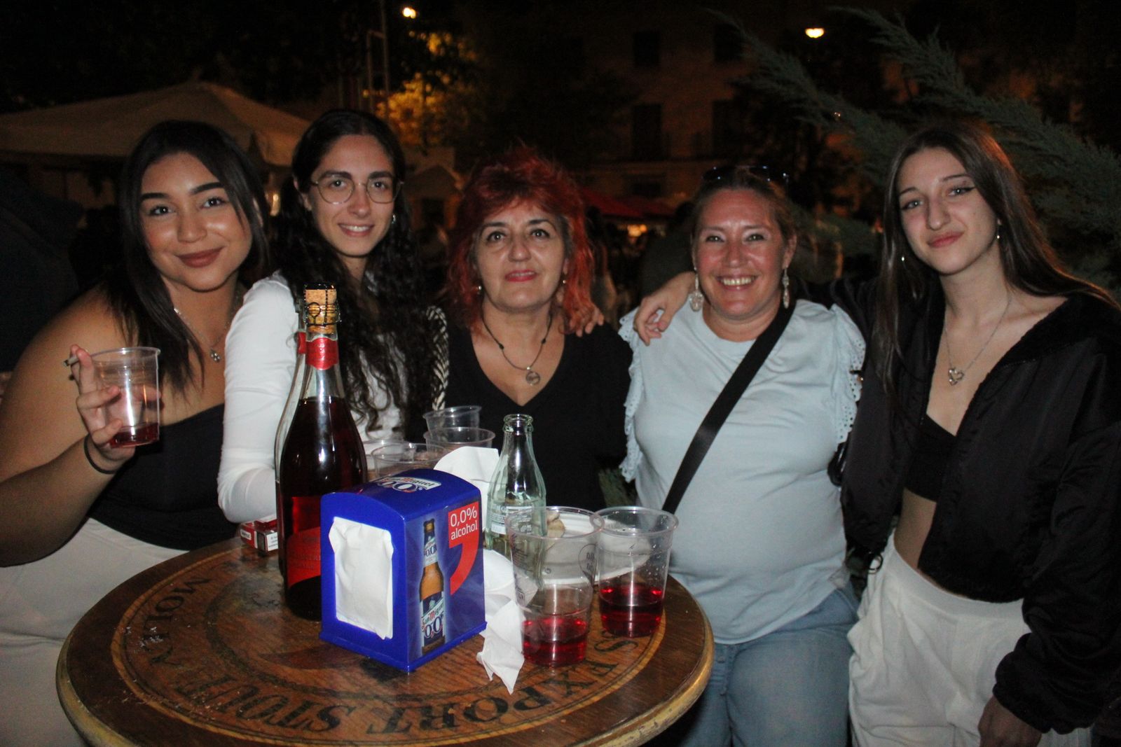 Ambiente en la Feria de Día en la tarde de este jueves