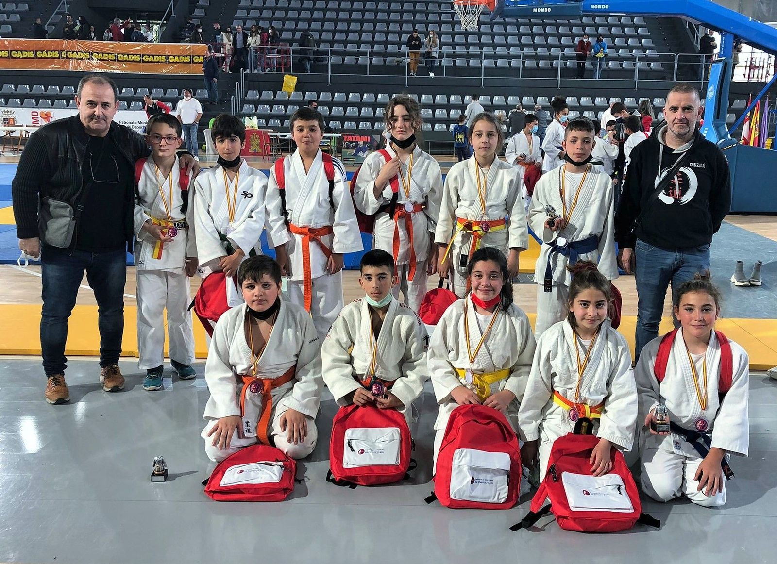 Competidores zamoranos en el Campeonato Autonómico alevín de judo Competidores zamoranos en el Campeonato Autonómico alevín de judo