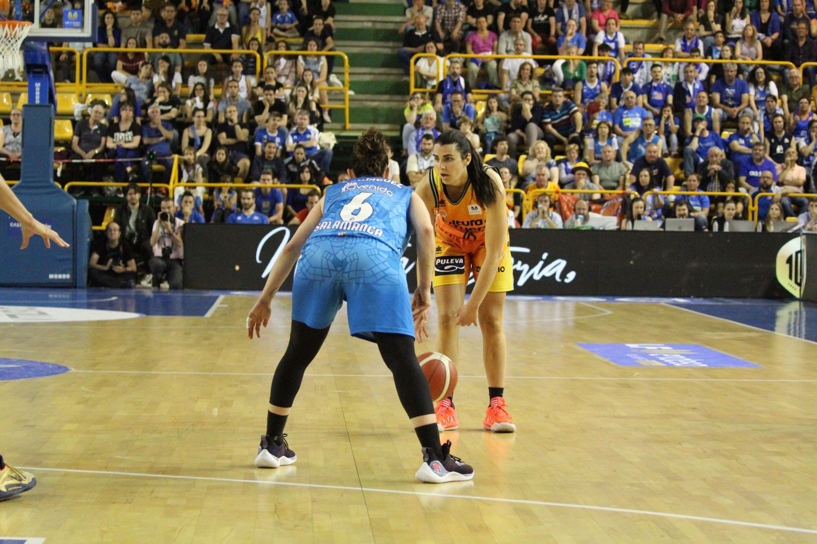 perfumerias-avenida-valencia-basket-86