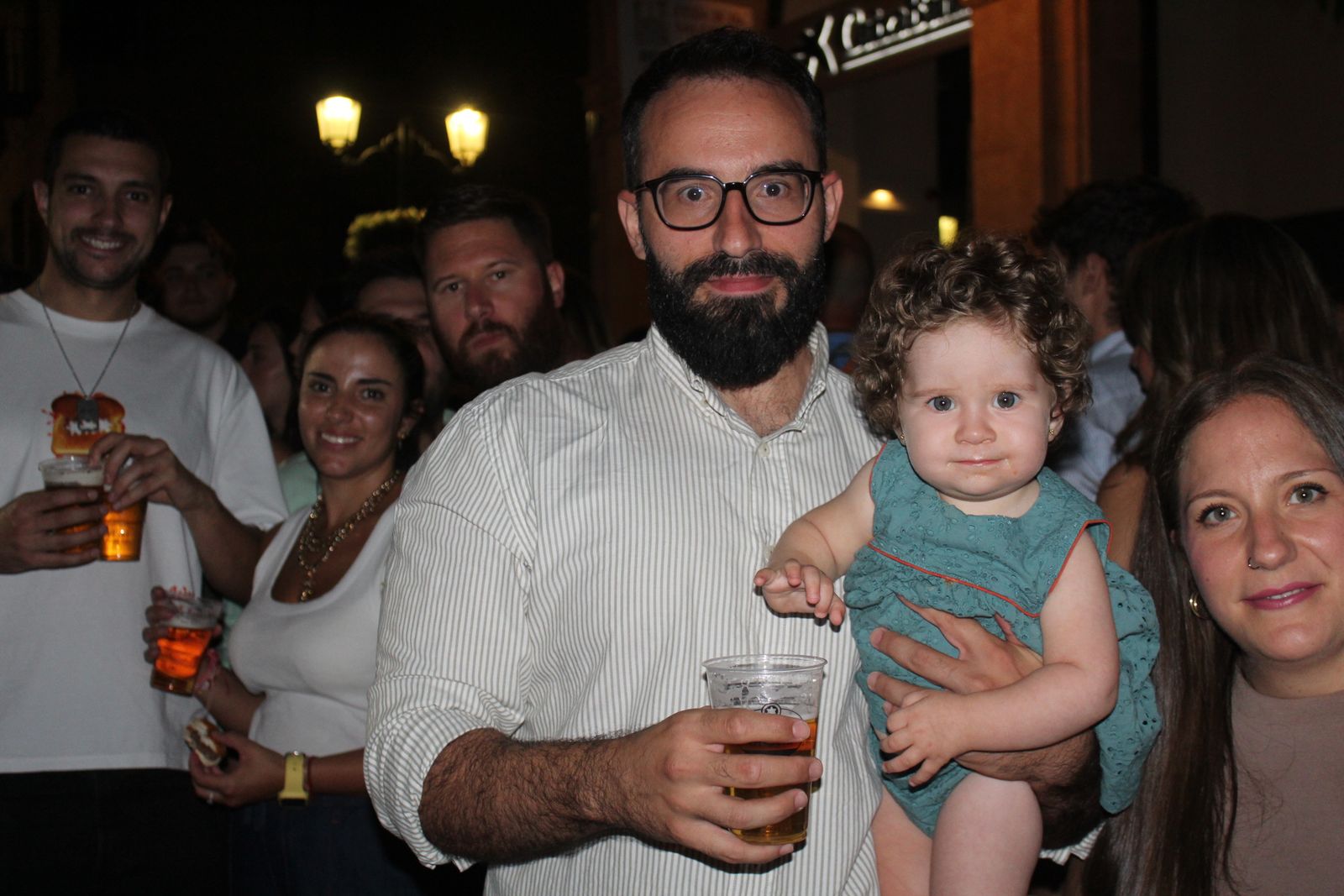 Ambiente en la Feria de Día en la tarde de este sábado