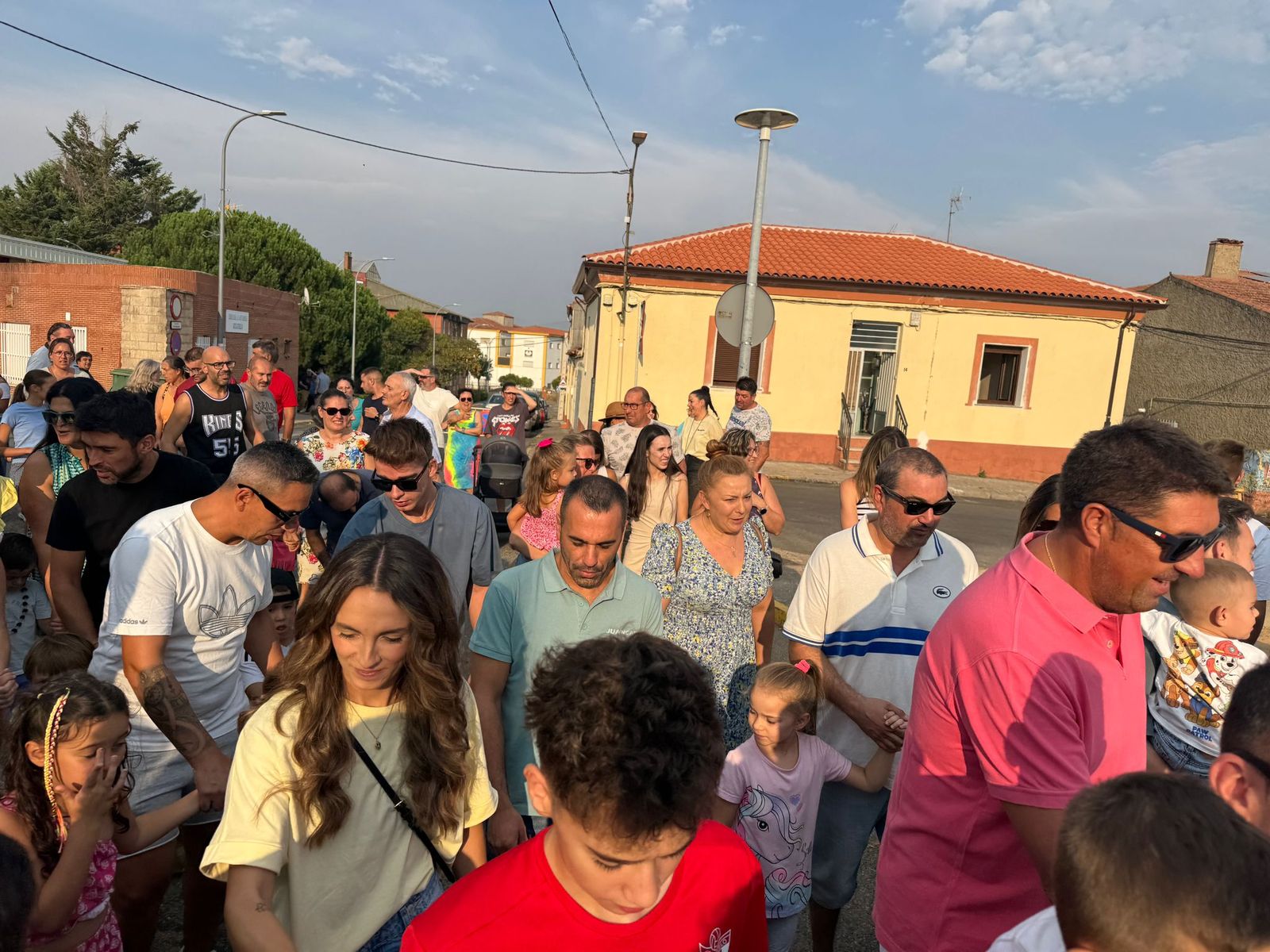 Encierro infantil de Mini Bueyes en Guijuelo durante sus fiestas 2025