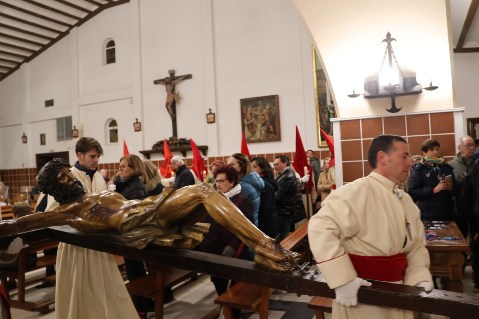 Revive en imágenes la procesión del Silencio en Villalpando