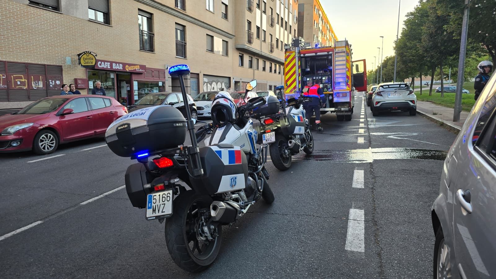 Incendio junto al parque Valhondo