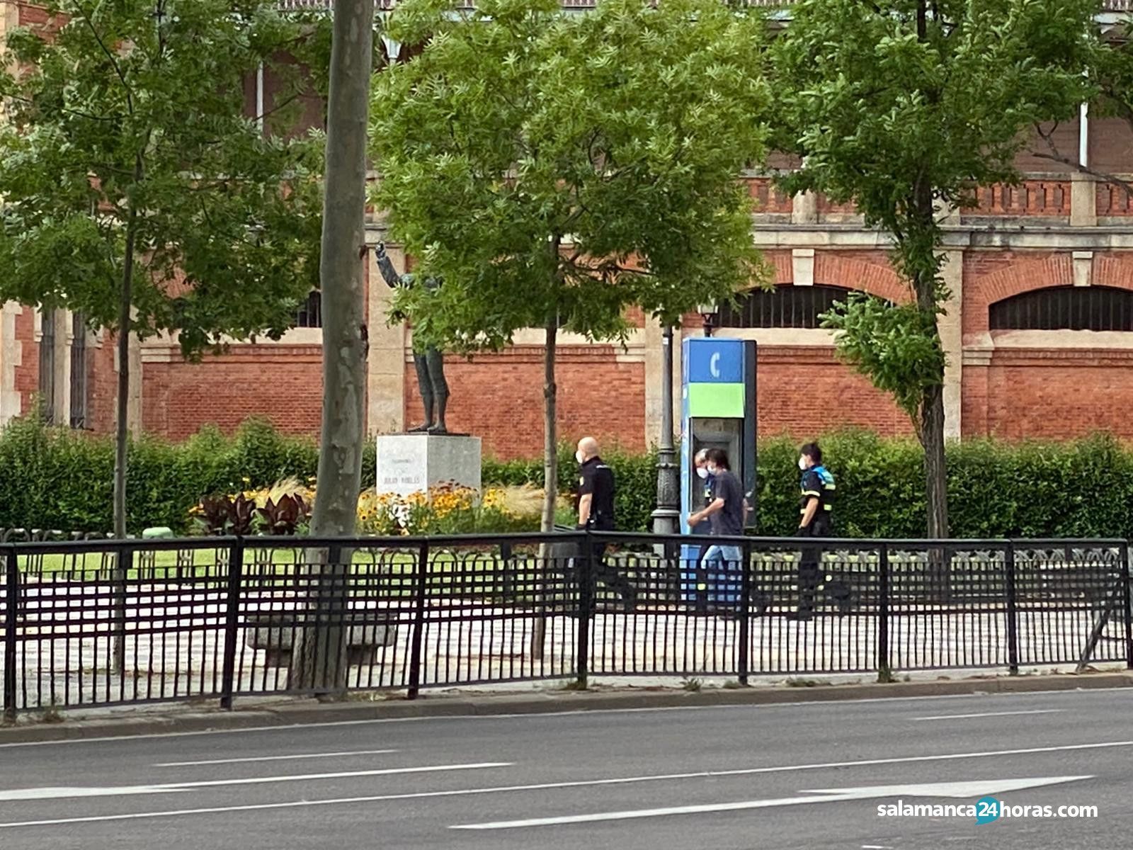 Policia en la Plaza de Toros 6