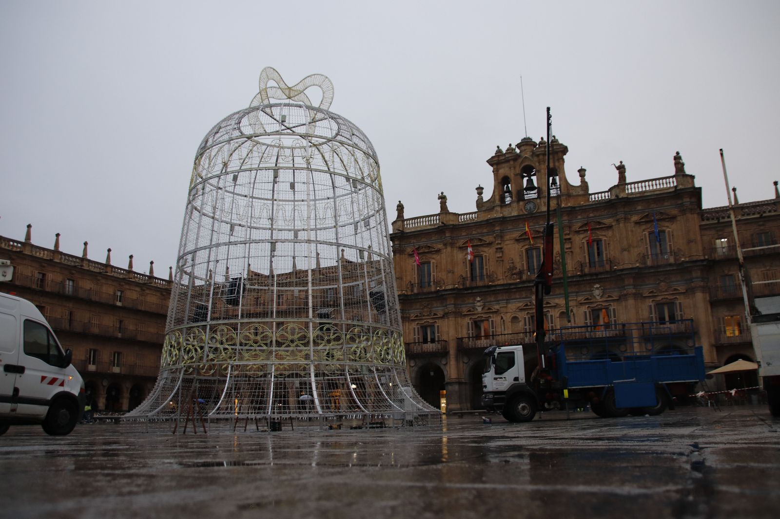 Campana en la Plaza Mayor