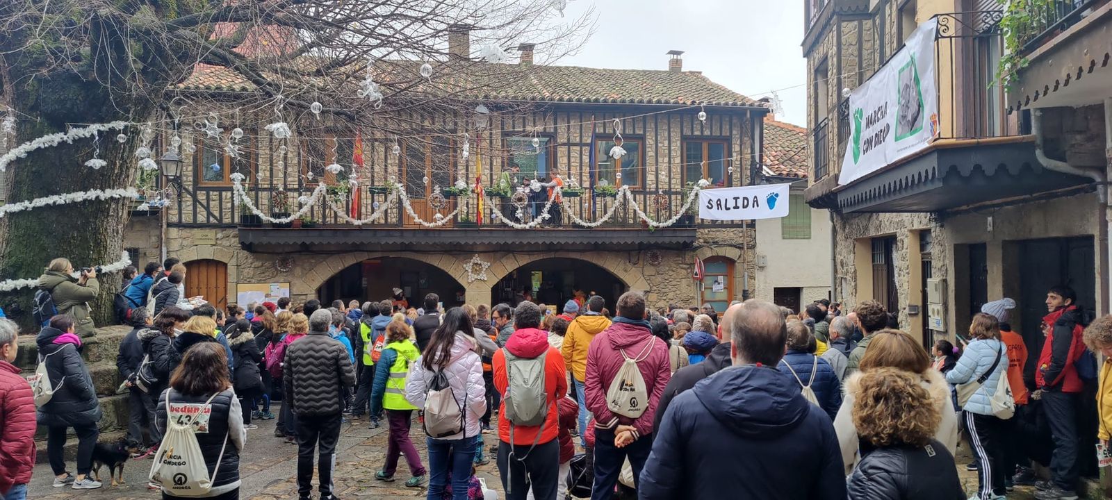 Éxito en la marcha contra el cáncer infantil organizada en Herguijuela de la Sierra y en apoyo a Diego. Fotos Facebook Jorge Sánches | Erguijuela de la Sierra en fotos
