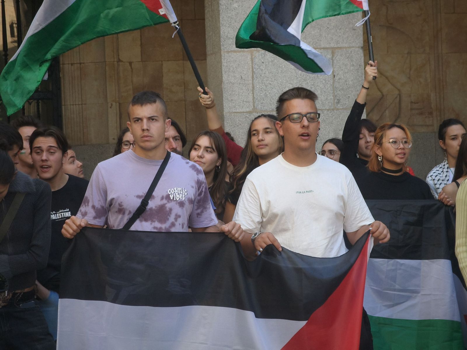 Los estudiantes de Salamanca recorren Salamanca alzando la voz por Palestina