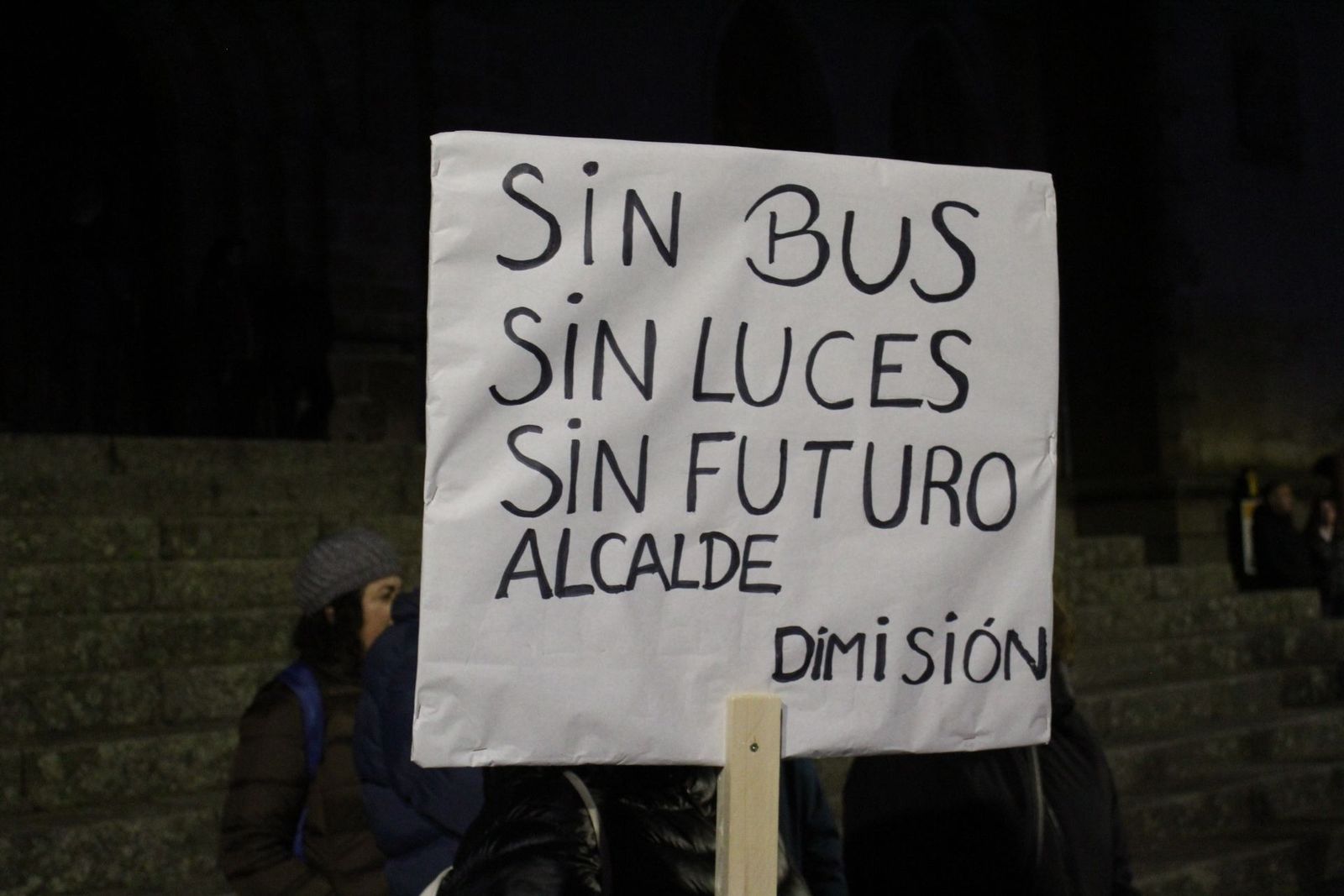 Concentración en Béjar para pedir la dimisión del alcalde