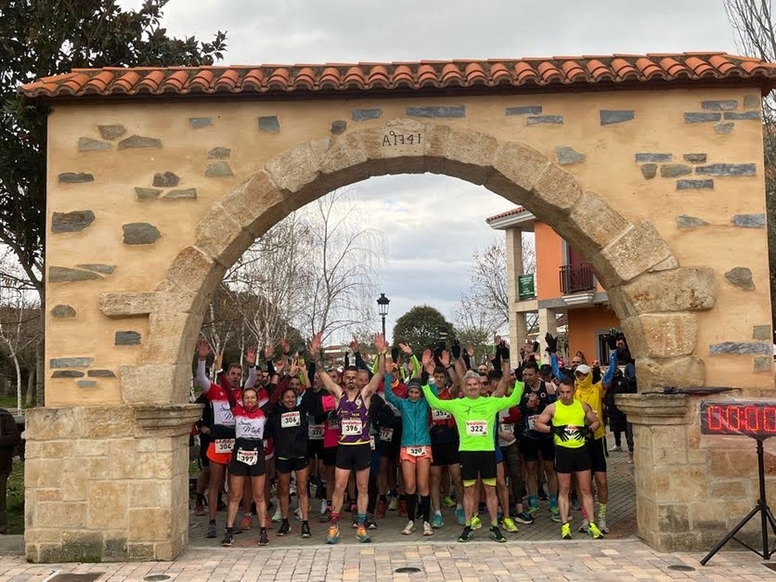 Miranda de Azán celebra su II Cross contra la Violencia de género