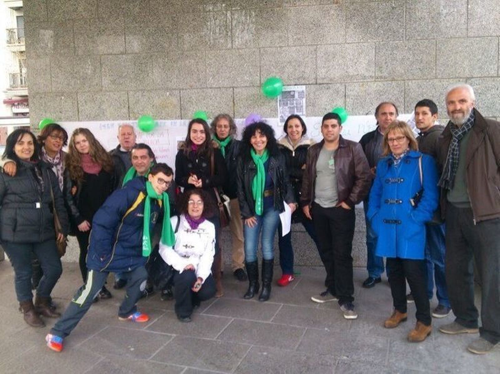 Sindicatos y diferentes organizaciones impulsan una campaña de matriculación en la Escuela Pública