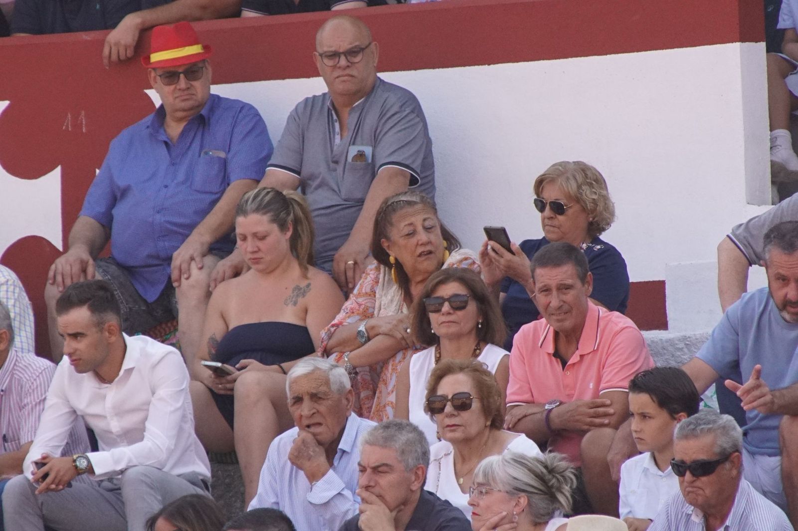 : Emilio de Justo y Diosleguarde cierran en hombros una feria de Guijuelo marcada por las despedidas de El Capea y Javier Castaño