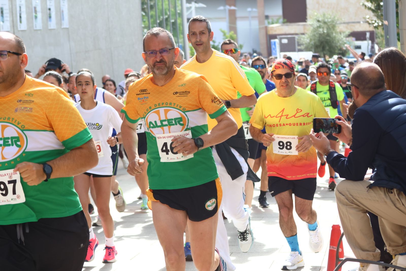 Carrera y Marcha solidaria por el día de Castilla y León