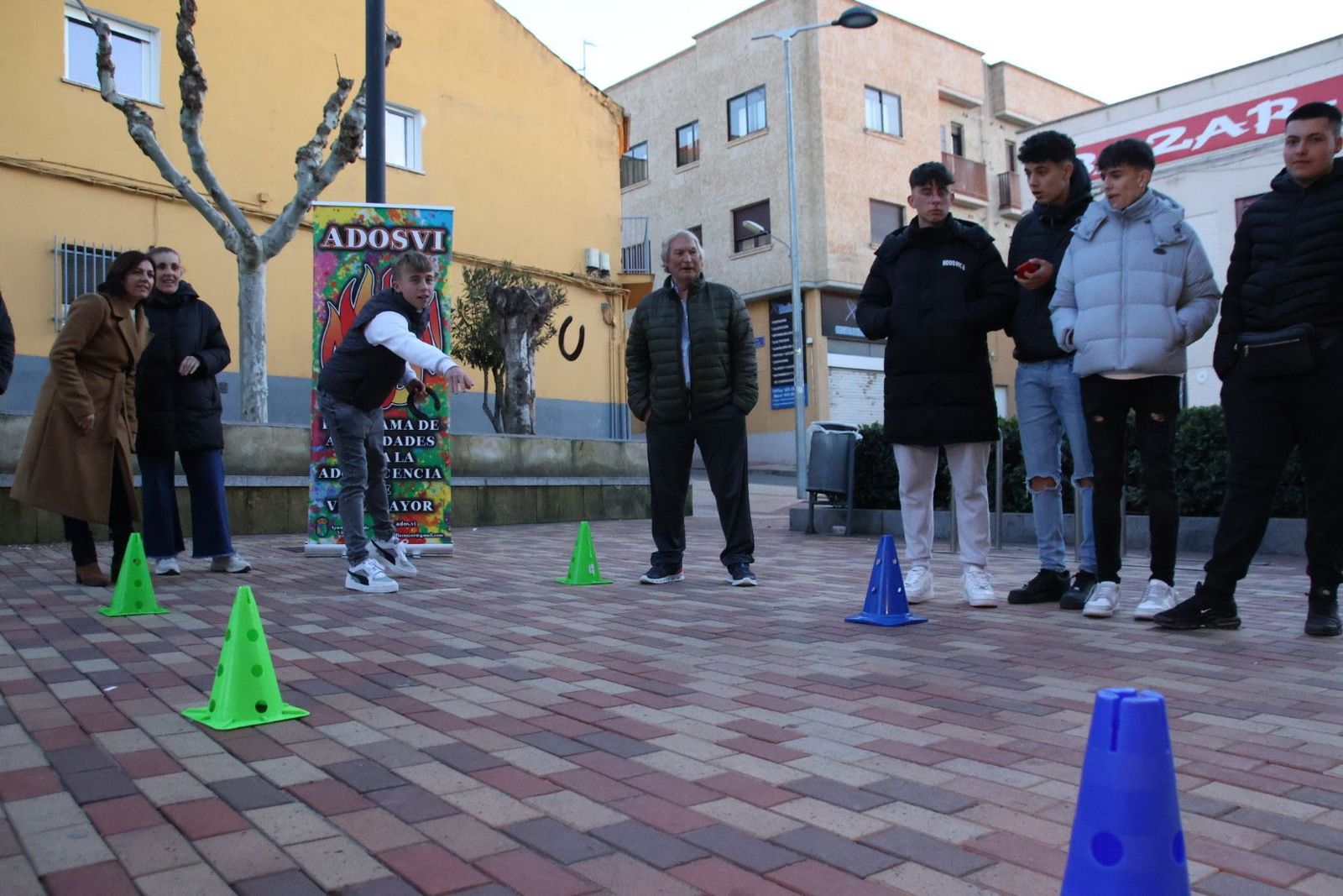 Concurso de lanzamiento de herradura por las fiestas de Villamayor