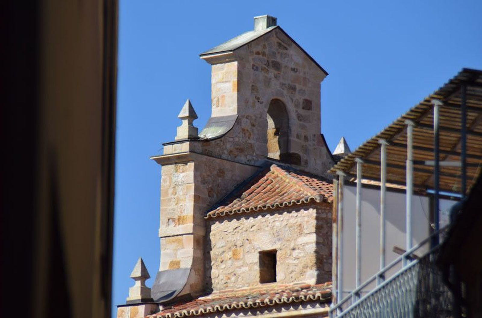 Santa maria iglesia despejado meteo sol