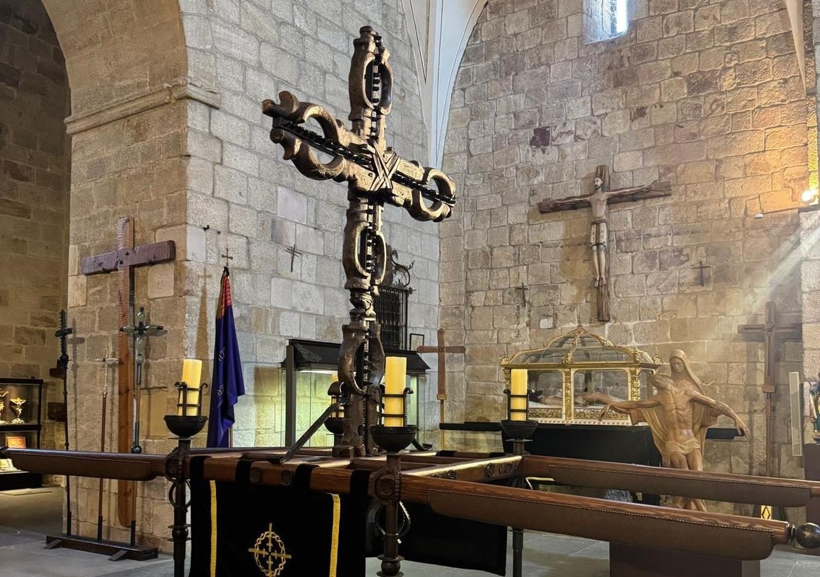 La Cruz de Yugos