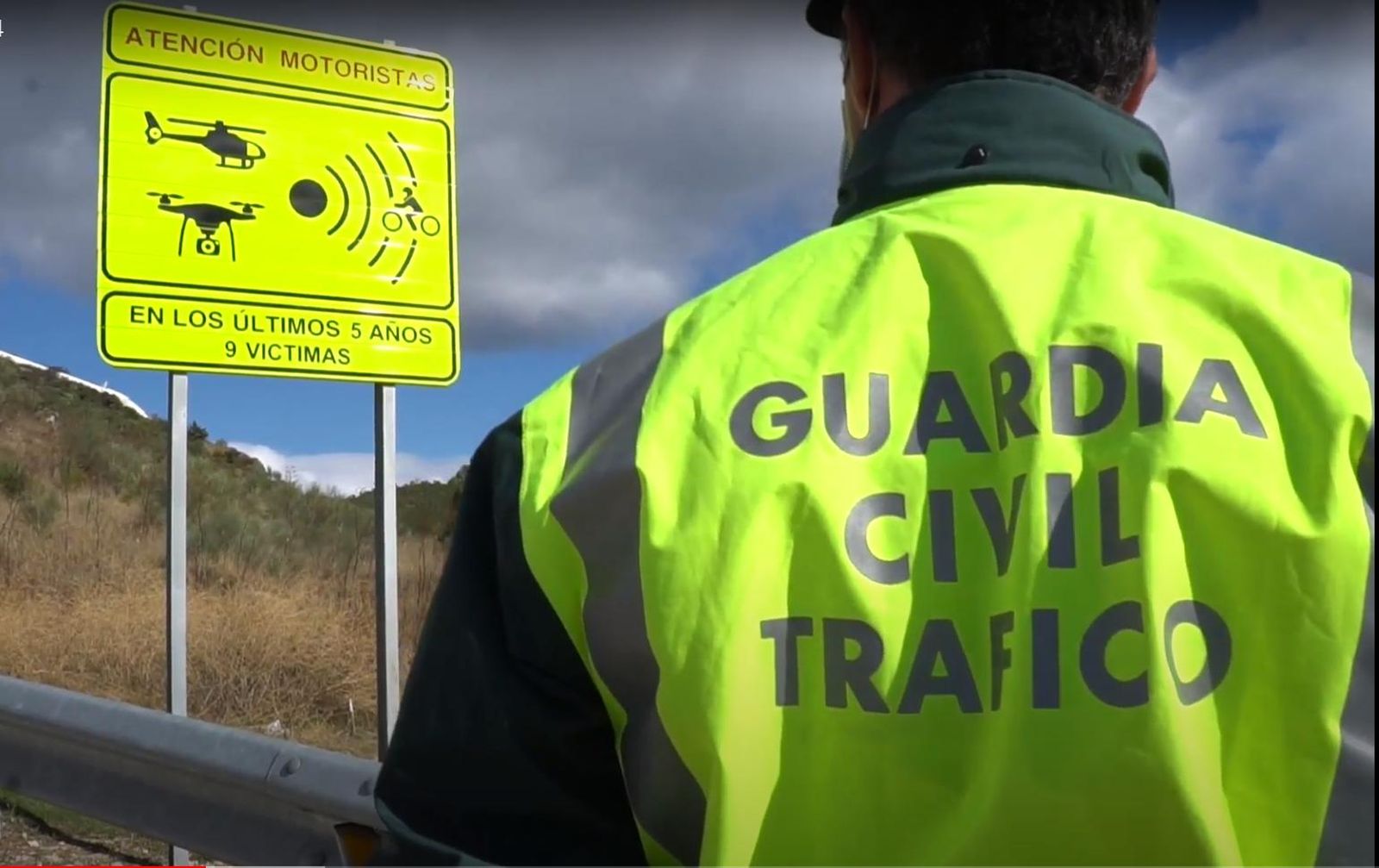 El Congreso de los Diputados acordó en 2017 sustituir los guardarraíles por sistemas de protección para motoristas