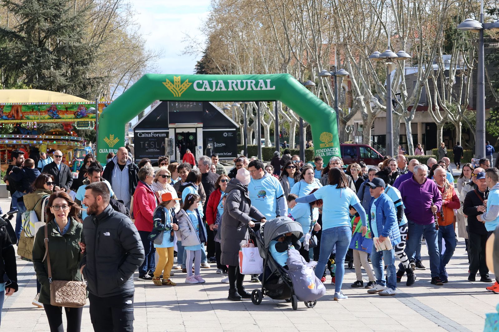 paseo-solidario-por-el-dia-mundial-del-autismo-en-zamora-23