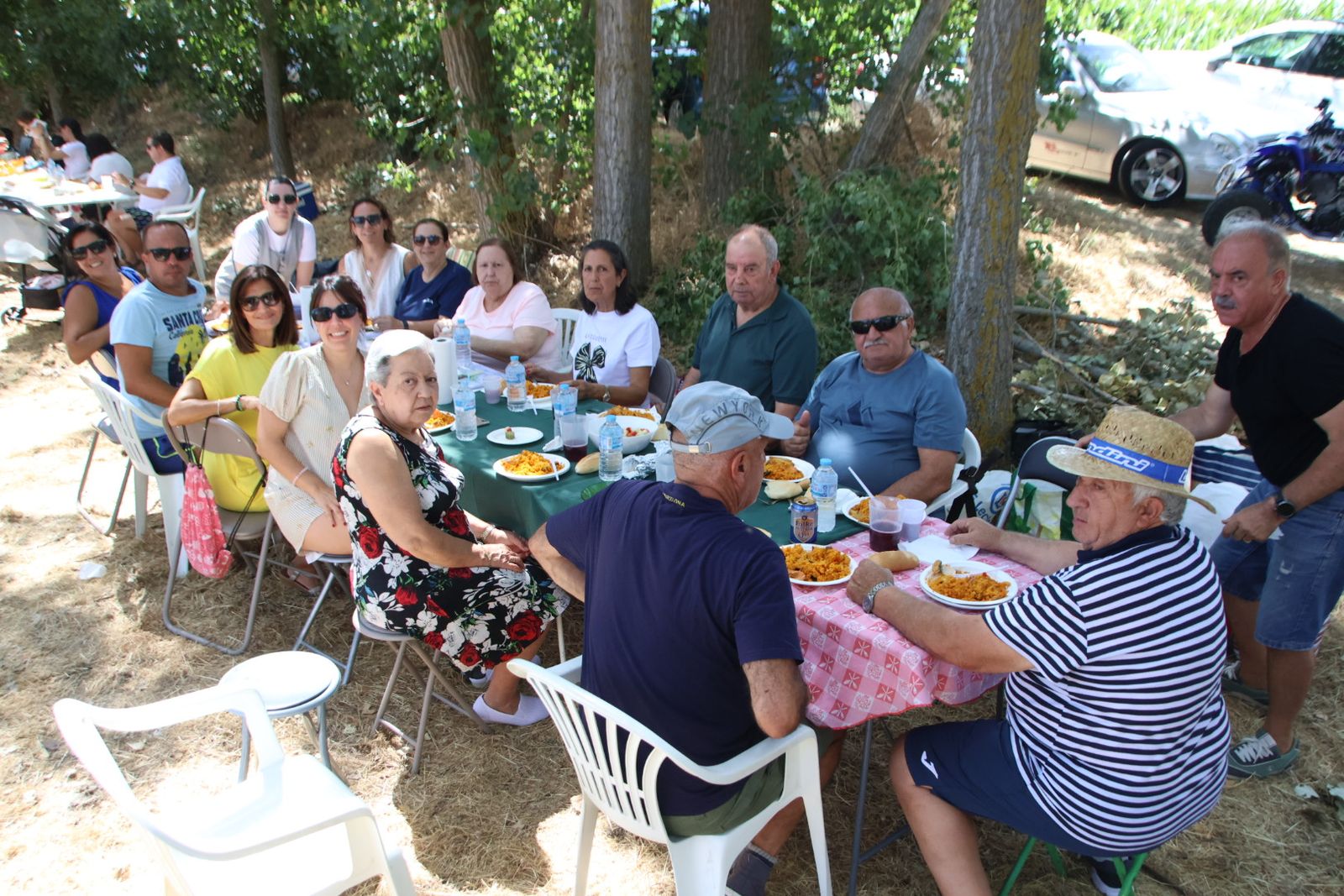 Villagonzalo paella en el Verdinal