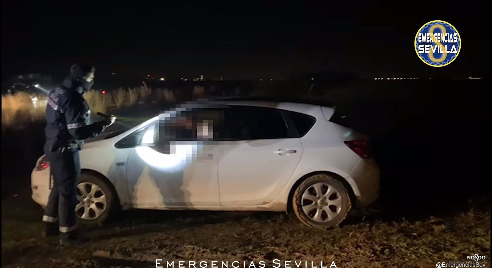 Vehículo interceptado junto a la rave