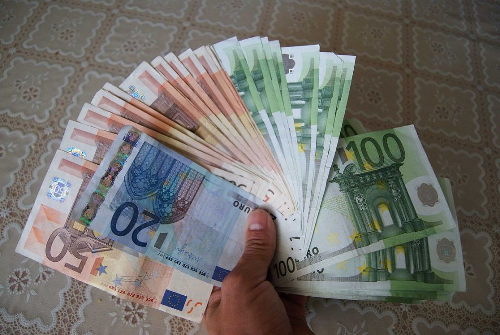 La solvencia de los novios, clave para negociar un préstamo