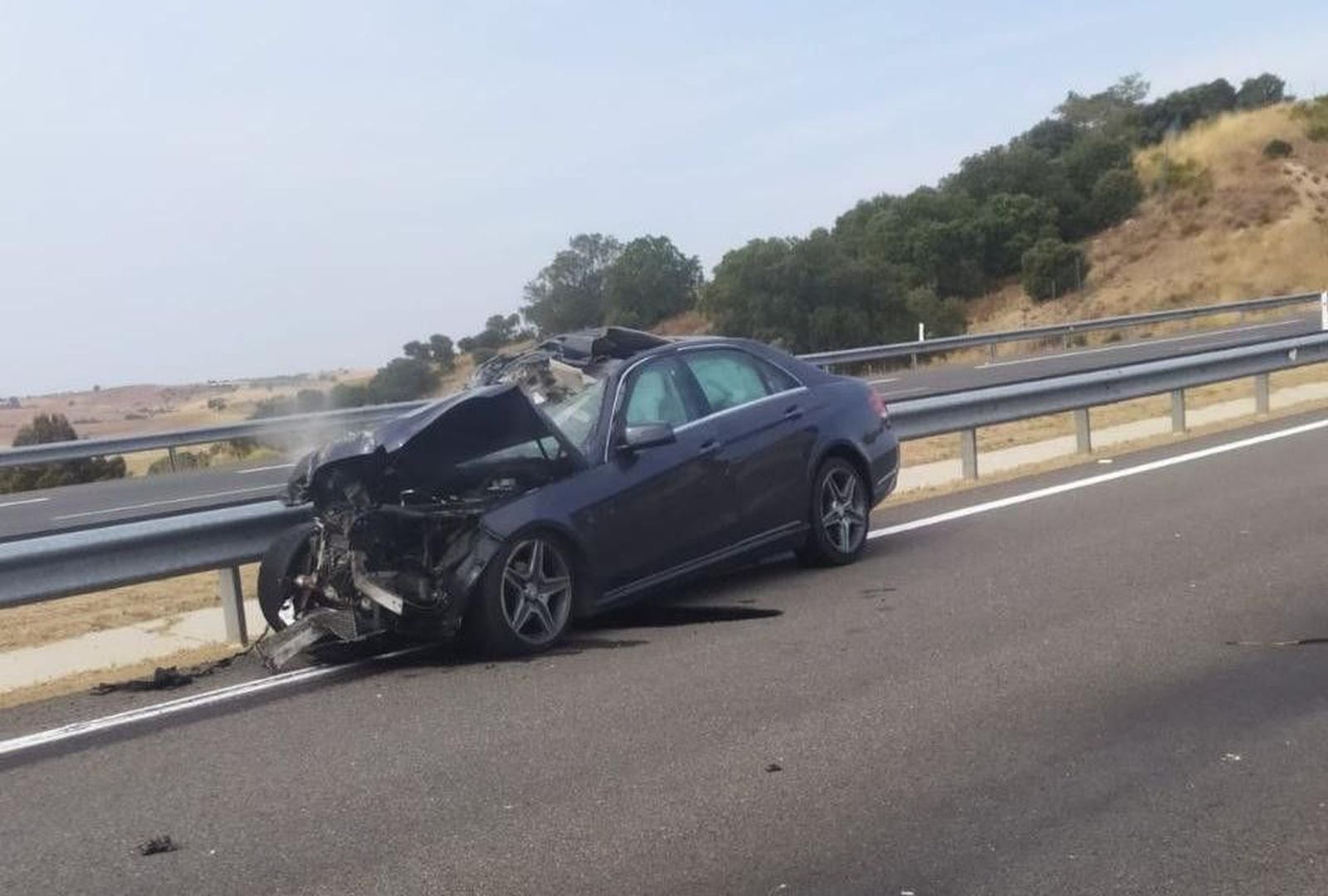 Accidente a66 camion coche (1)