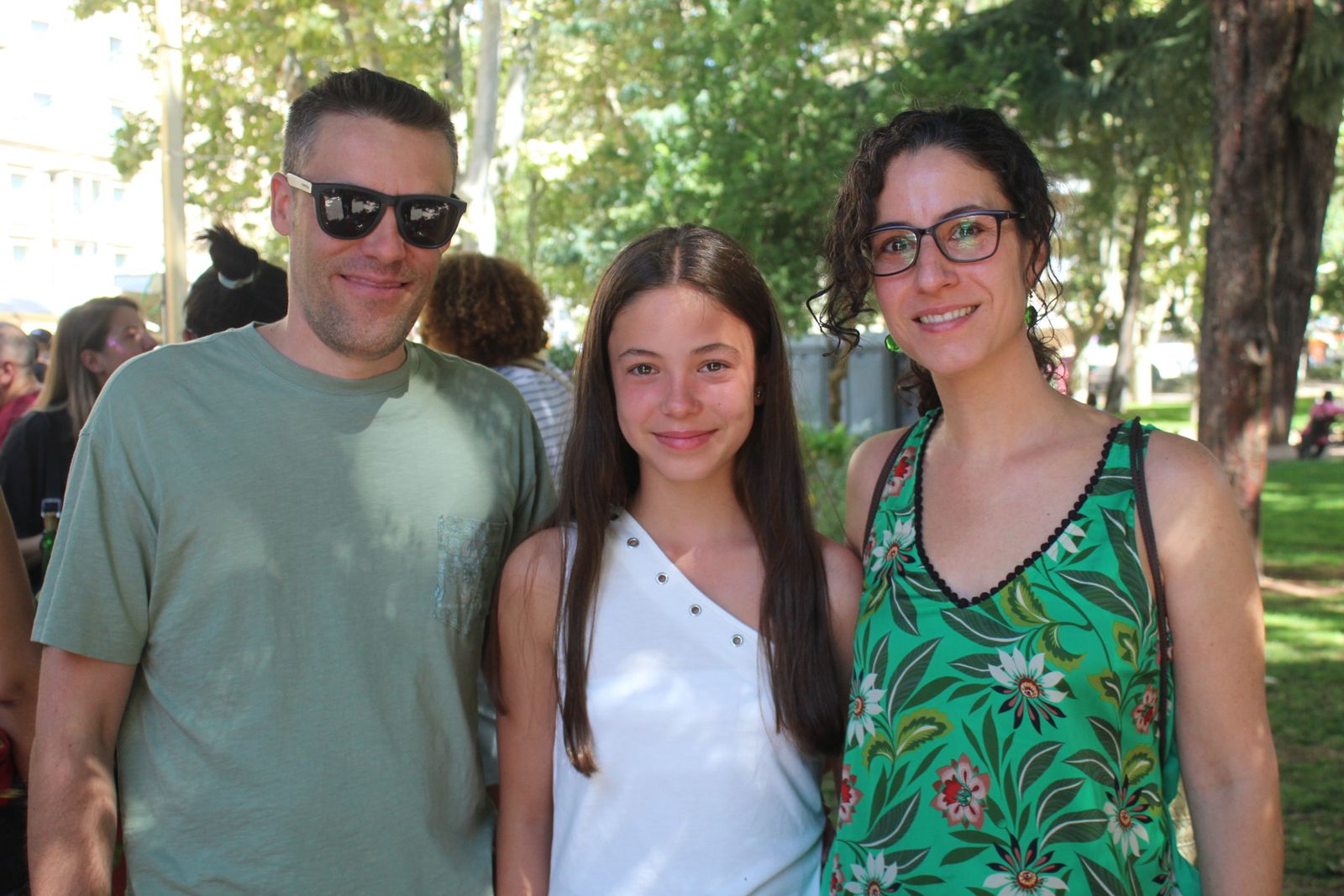 Ambiente en la Feria de Día en el mediodía de este sábado