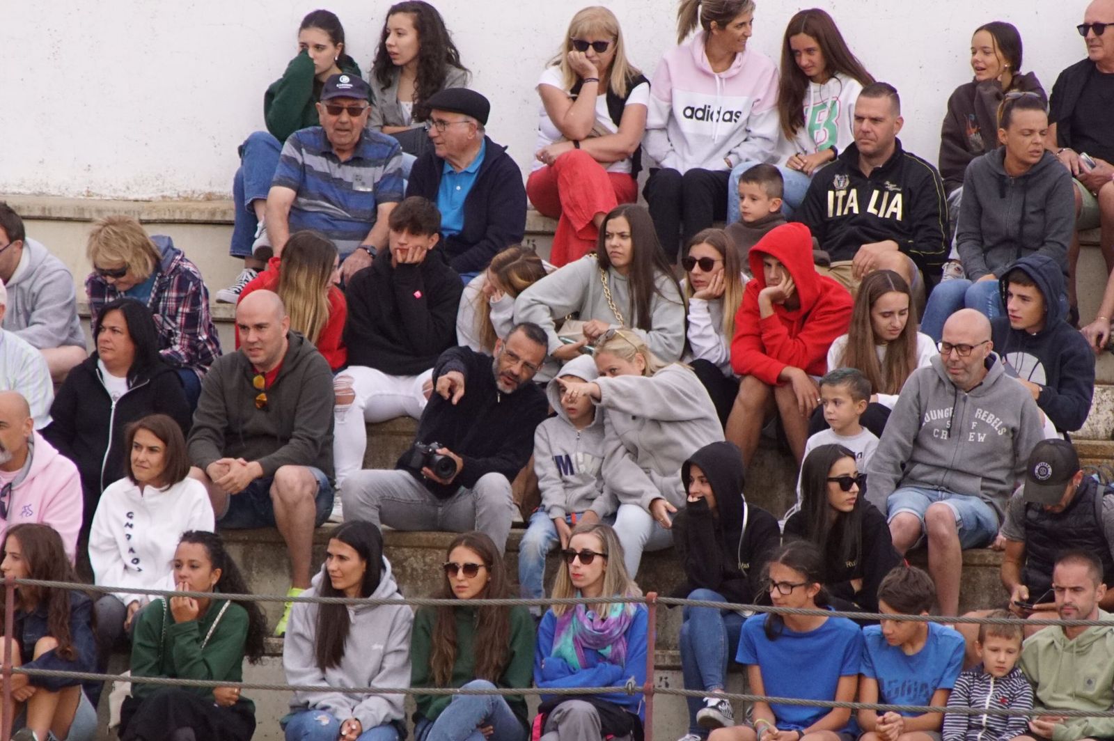 c77da6a3-9554-4da4-8651-6db8cb4bb35d