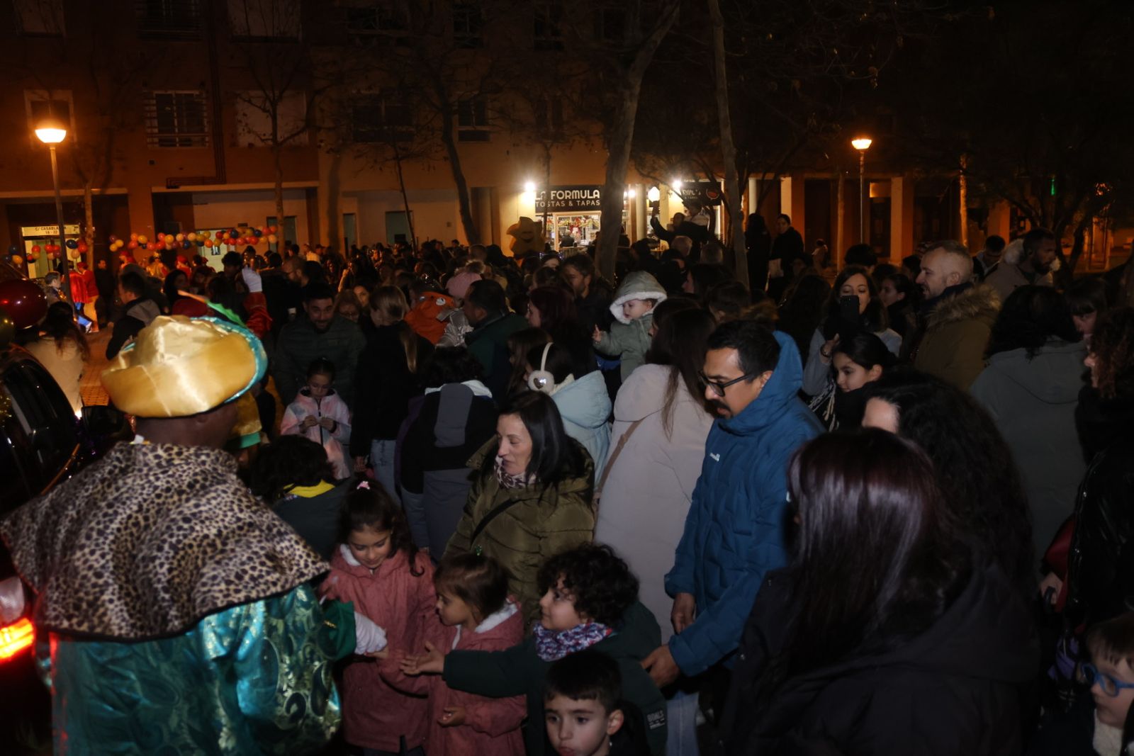 Pasacalles navideño en el barrio de El Zurguén