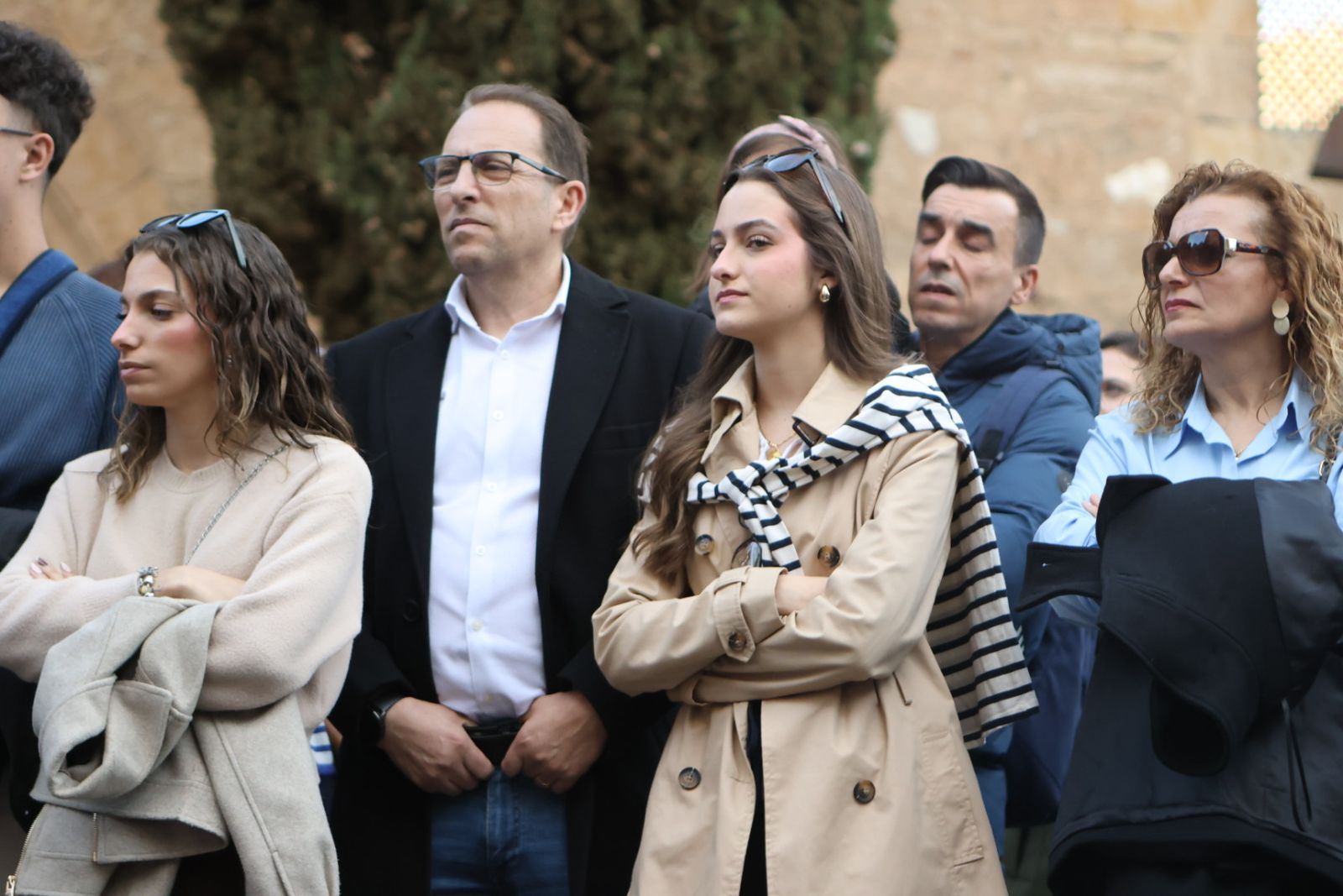 Jesús Rescatado procesiona en Salamanca con su nueva túnica y la atenta mirada de cientos de fieles