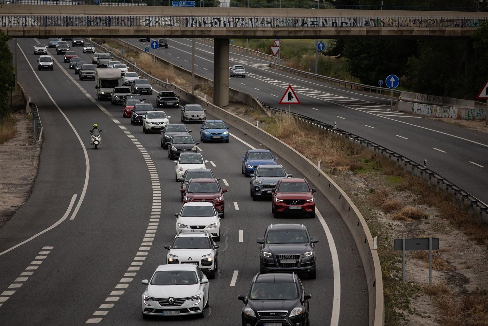 Tráfico en autovía. Alejandro Martínez Vélez. Europa Press. Archivo