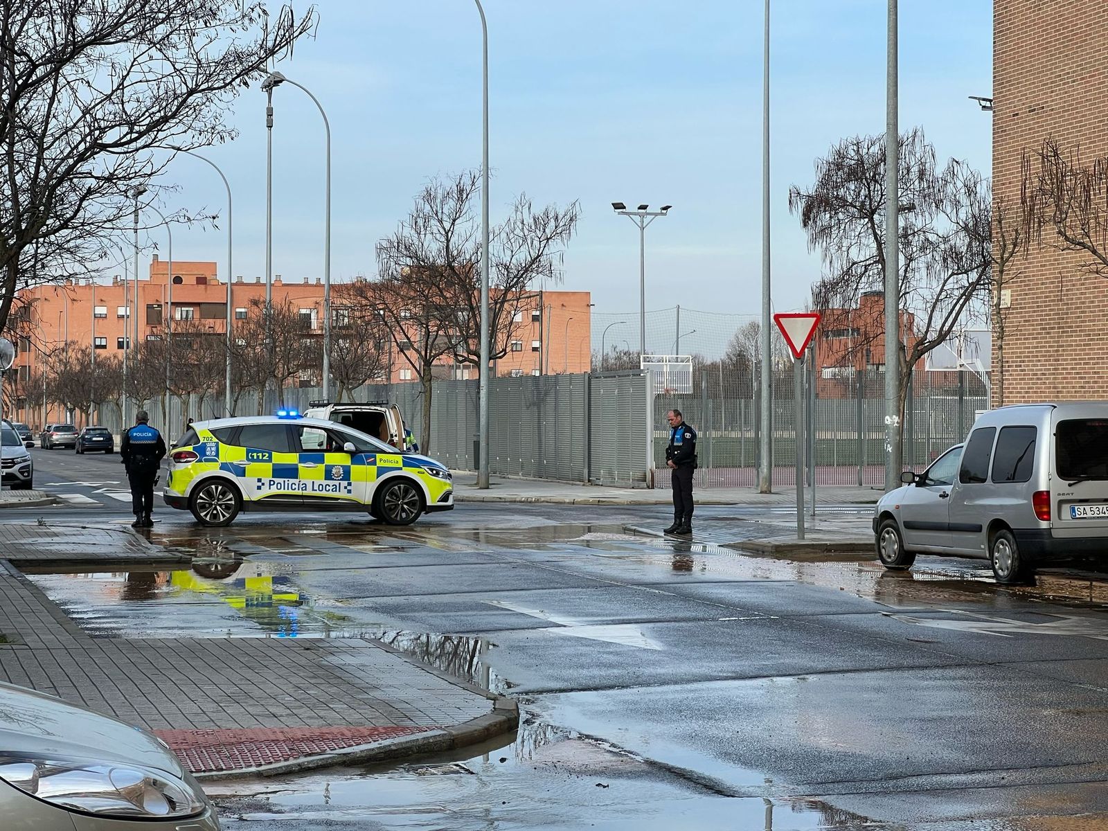 reventon-en-el-paseo-cesar-real-de-la-riva-3