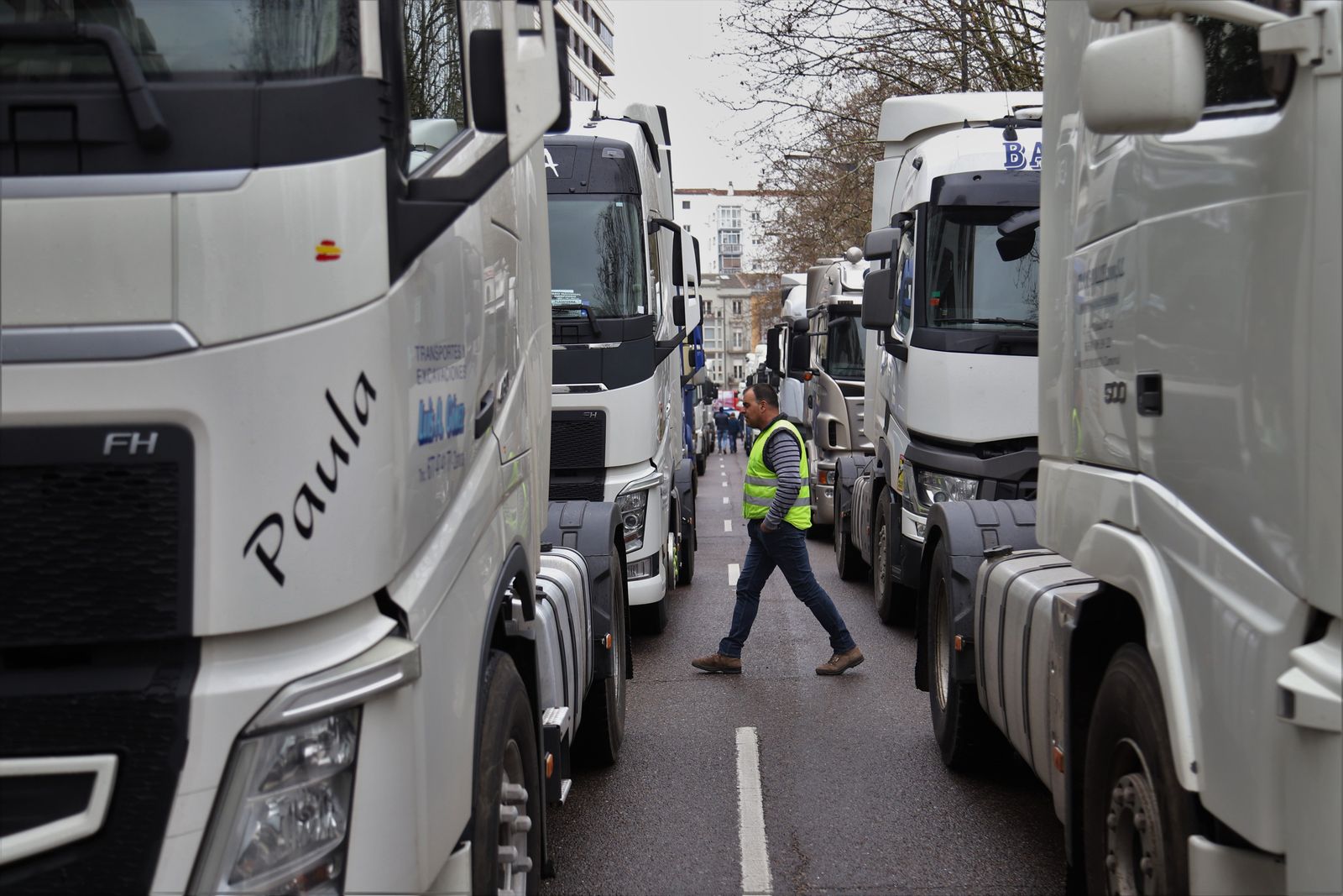 nueva-jornada-de-protesta-del-sector-del-transporte-en-zamora-foto-maria-lorenzo-12