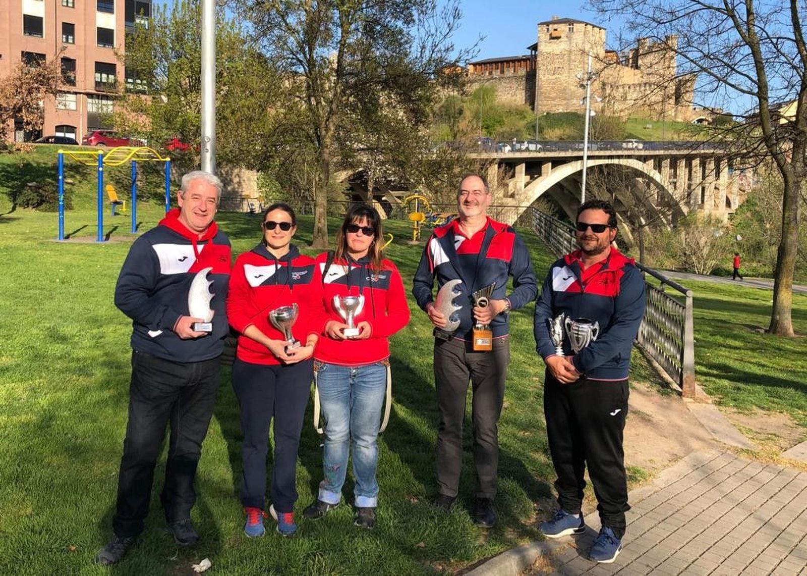 58c8afca 2583 4c25 84ce edd038ef8879