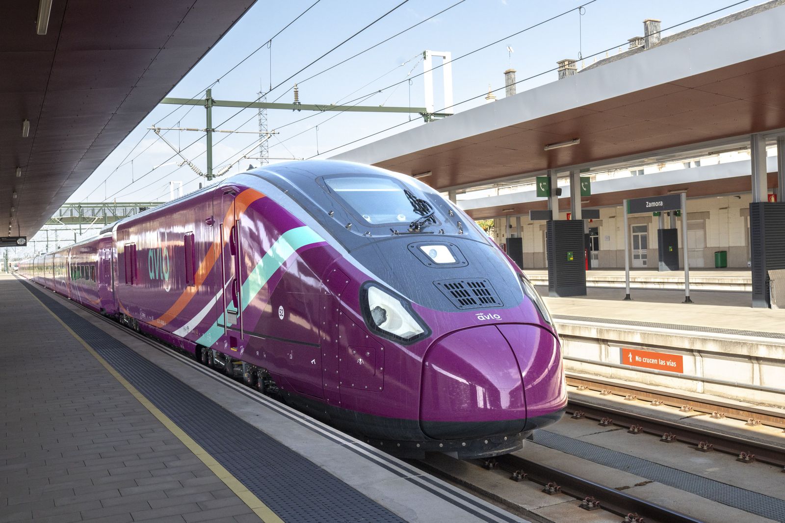 Tren AVLO en Zamora. Renfe. Archivo.