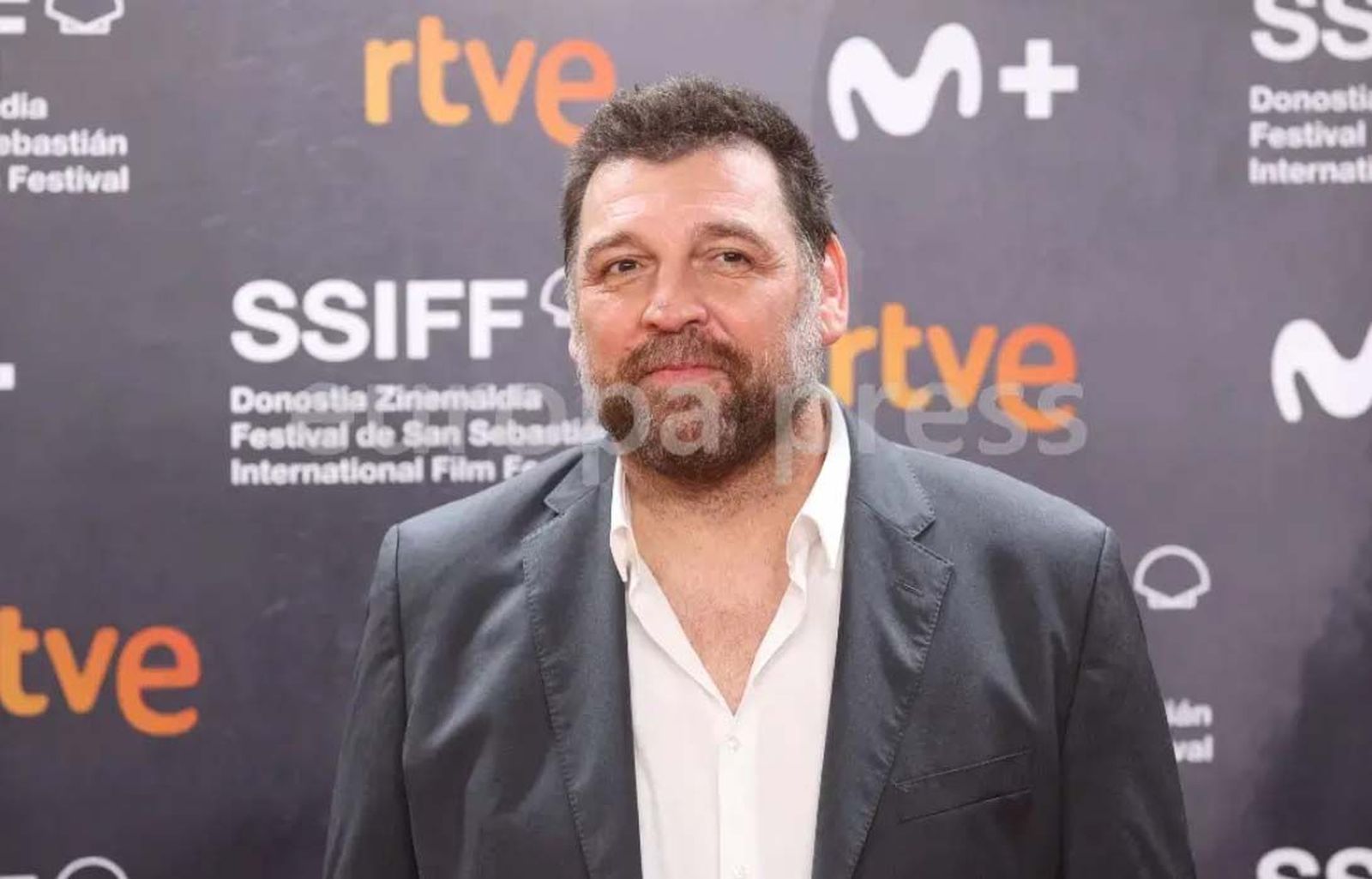 El actor Hovik Keuchkerian durante la alfombra roja de la gala de clausura del Festival de San Sebastián. Raúl Terrel / Europa Press