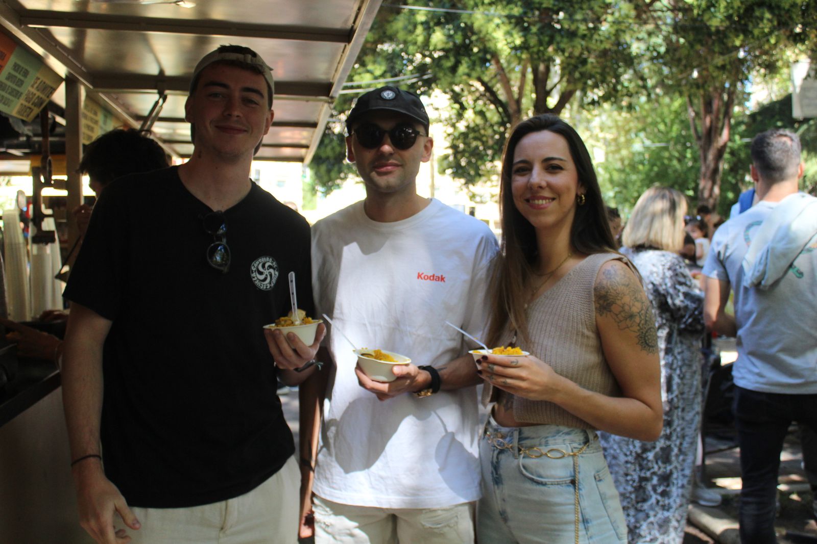 Ambiente en la Feria de Día en el mediodía de este jueves