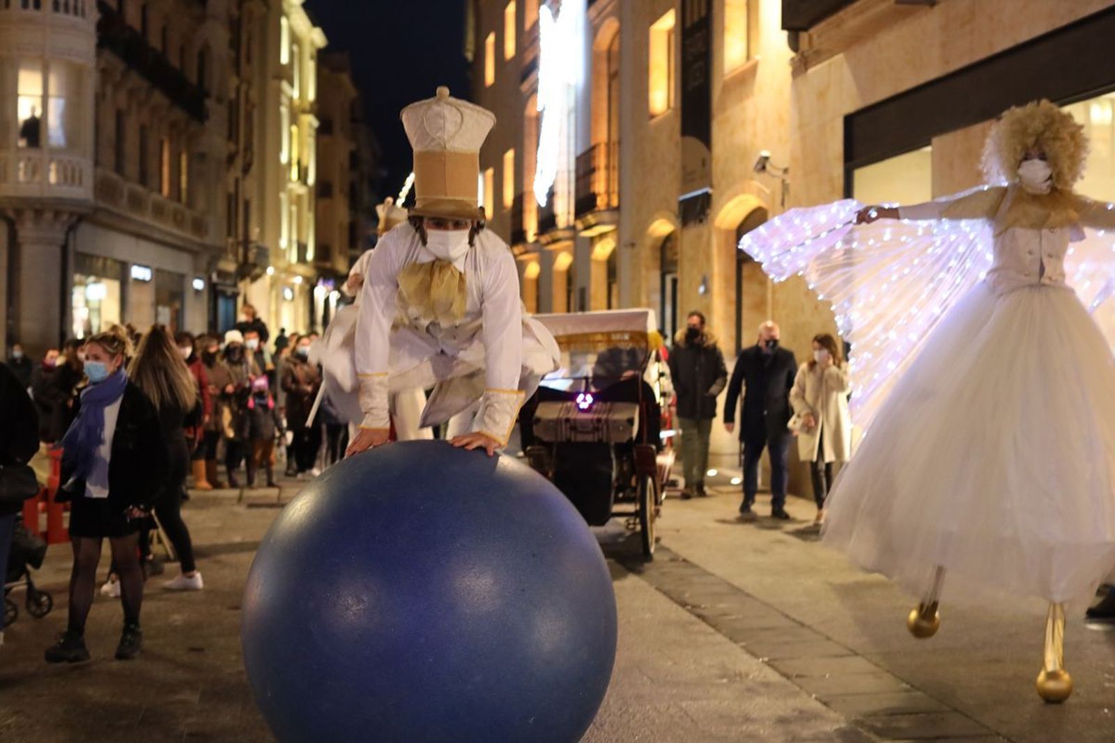 Pasacalles navideños en la plaza del Liceo en 2020 | Foto: S24H