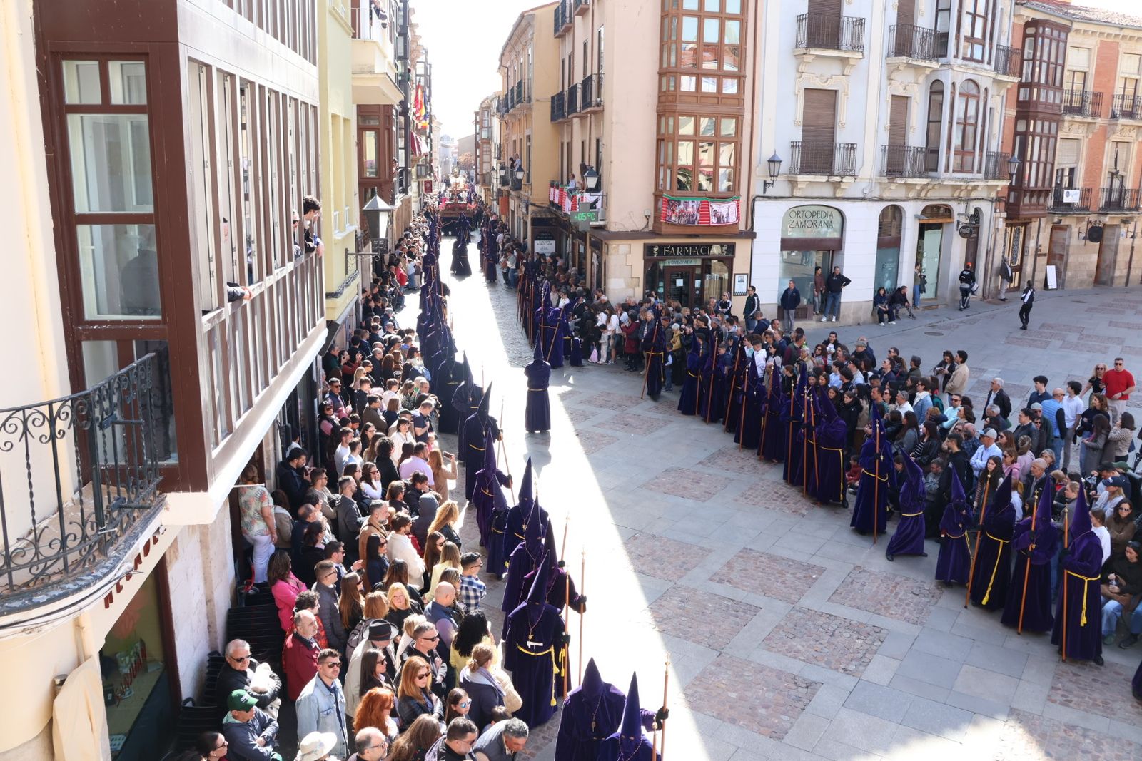 GALERÍA | Revive en imágenes la procesión de la Vera Cruz