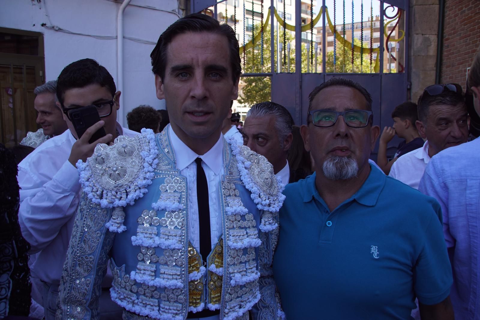 Así ha vivido la afición de La Glorieta el primer cartel de figuras de la feria: imágenes del ambiente en los tendidos y en el patio de cuadrillas