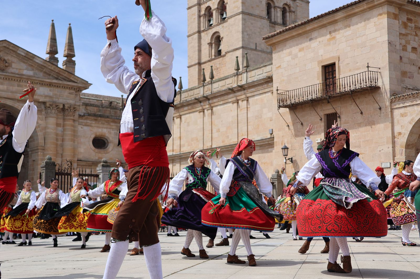 el-bolero-de-algodre-en-la-plaza-de-la-catedral-48